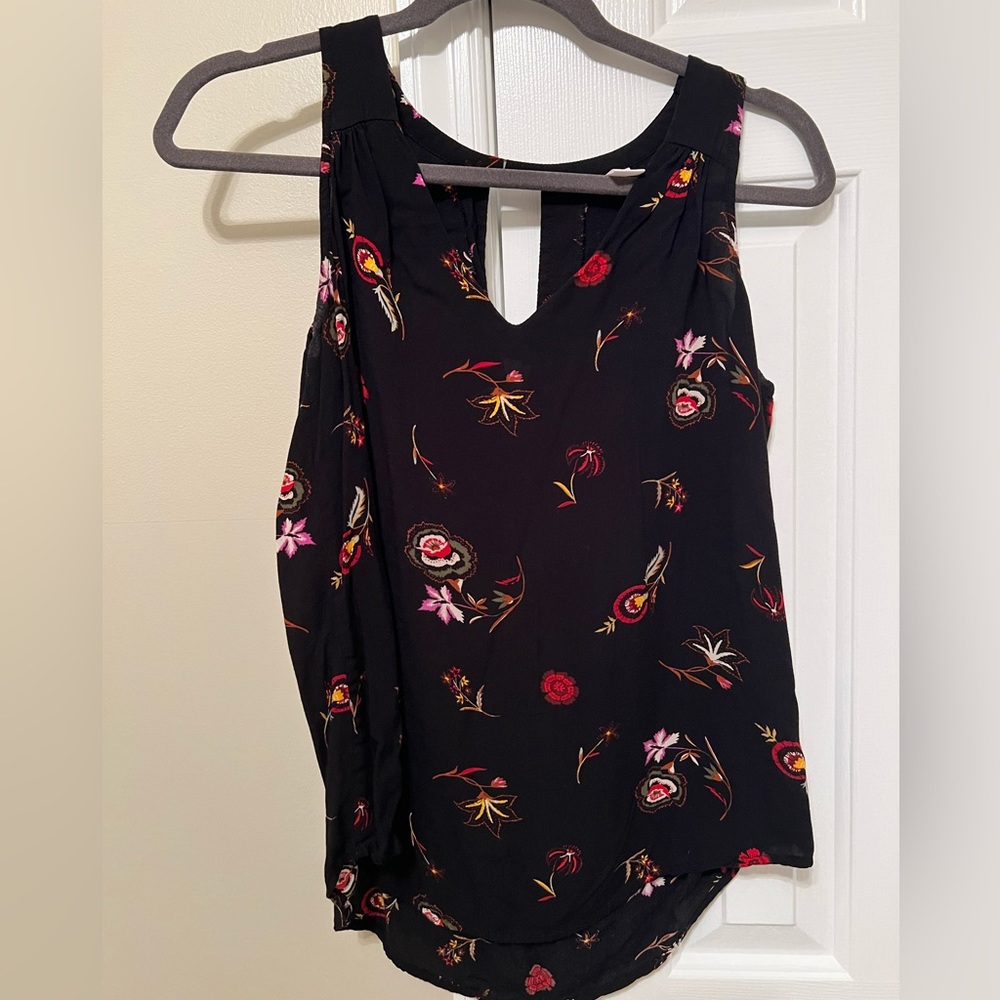 Old Navy Black Pattern Tank, Size Small